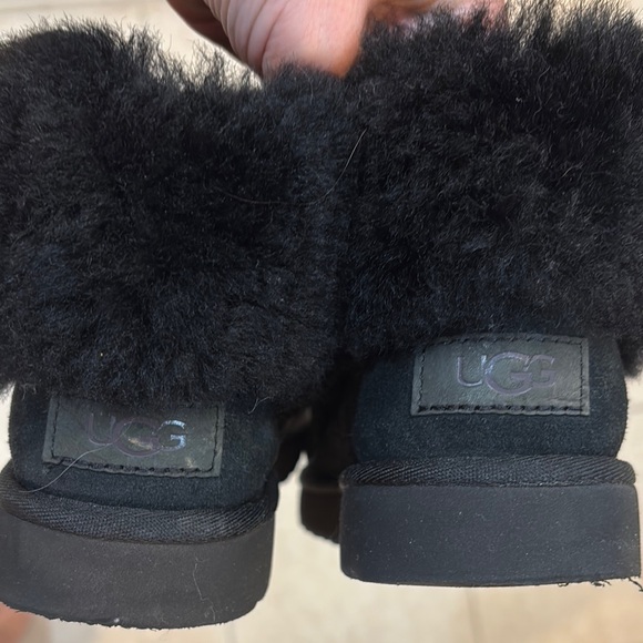 UGG Black Winter Boots with Plush Fur Trim - Picture 3 of 4